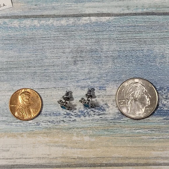 Little Turtle Earrings. - Picture 5 of 7